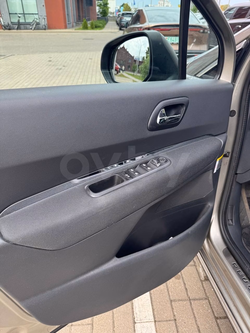 Peugeot 3008 фото 10