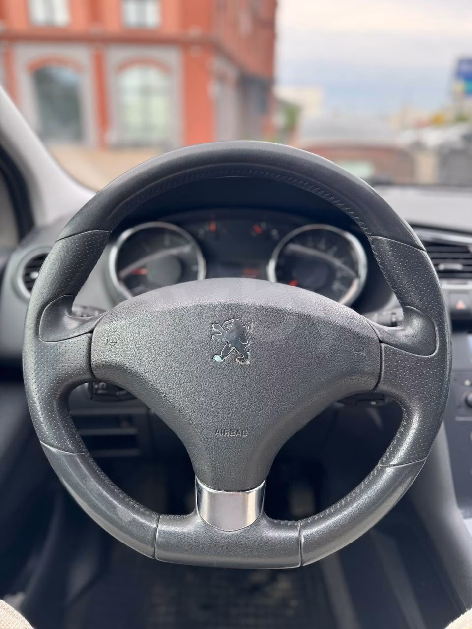 Peugeot 3008 фото 16