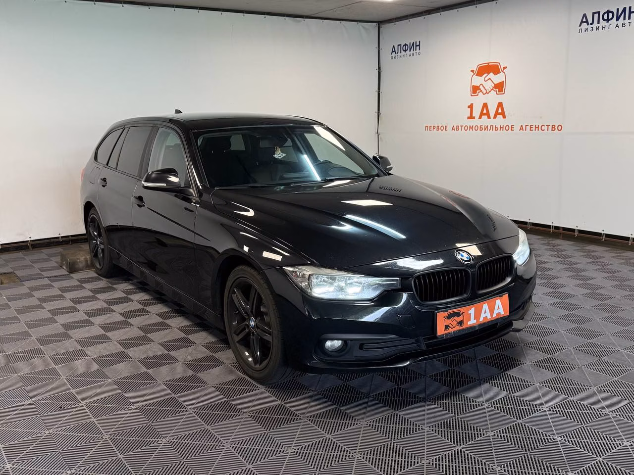 BMW 3 серия фото 3