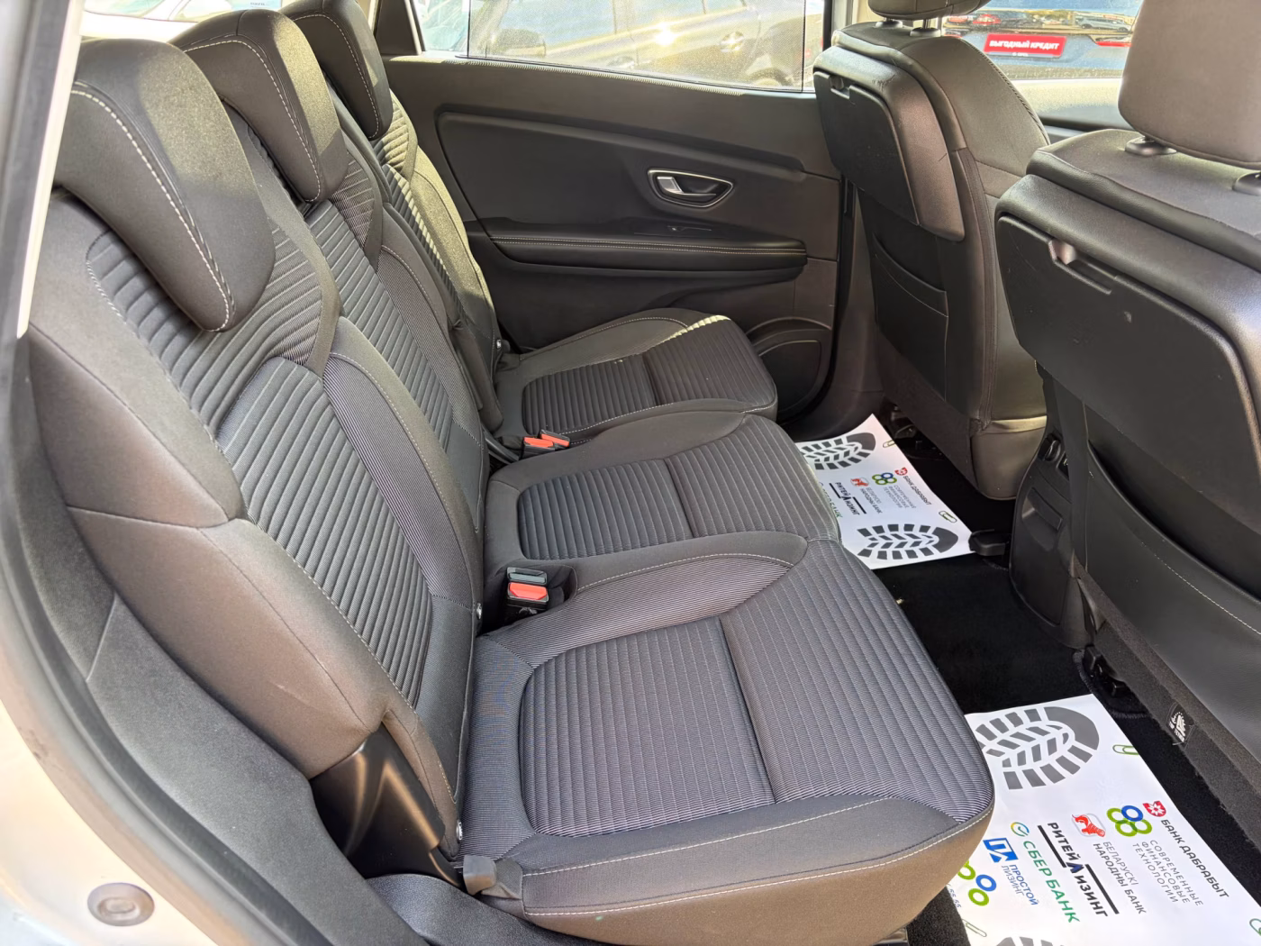 Renault Grand Scenic фото 18