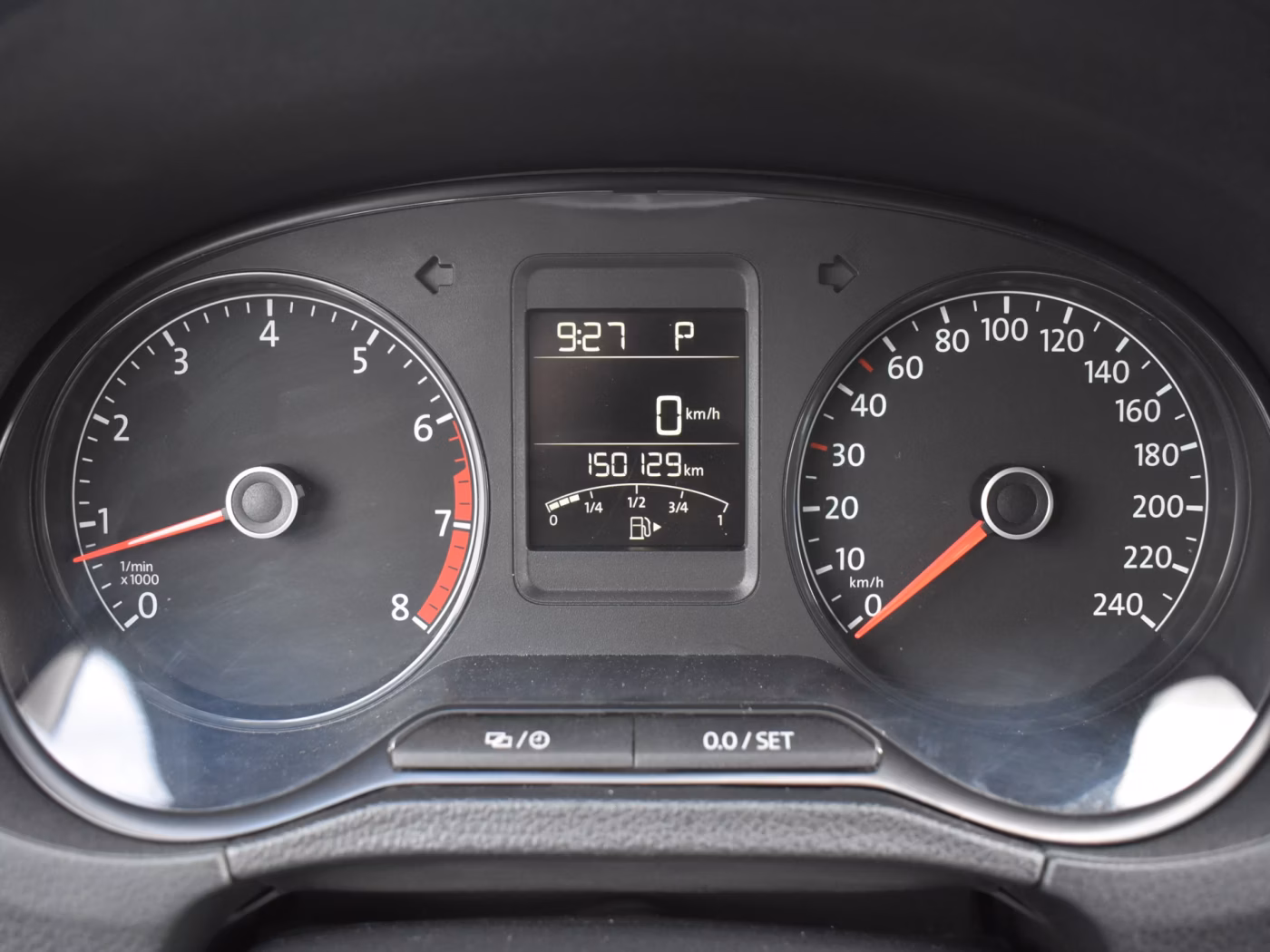 Volkswagen Polo Sedan фото 15