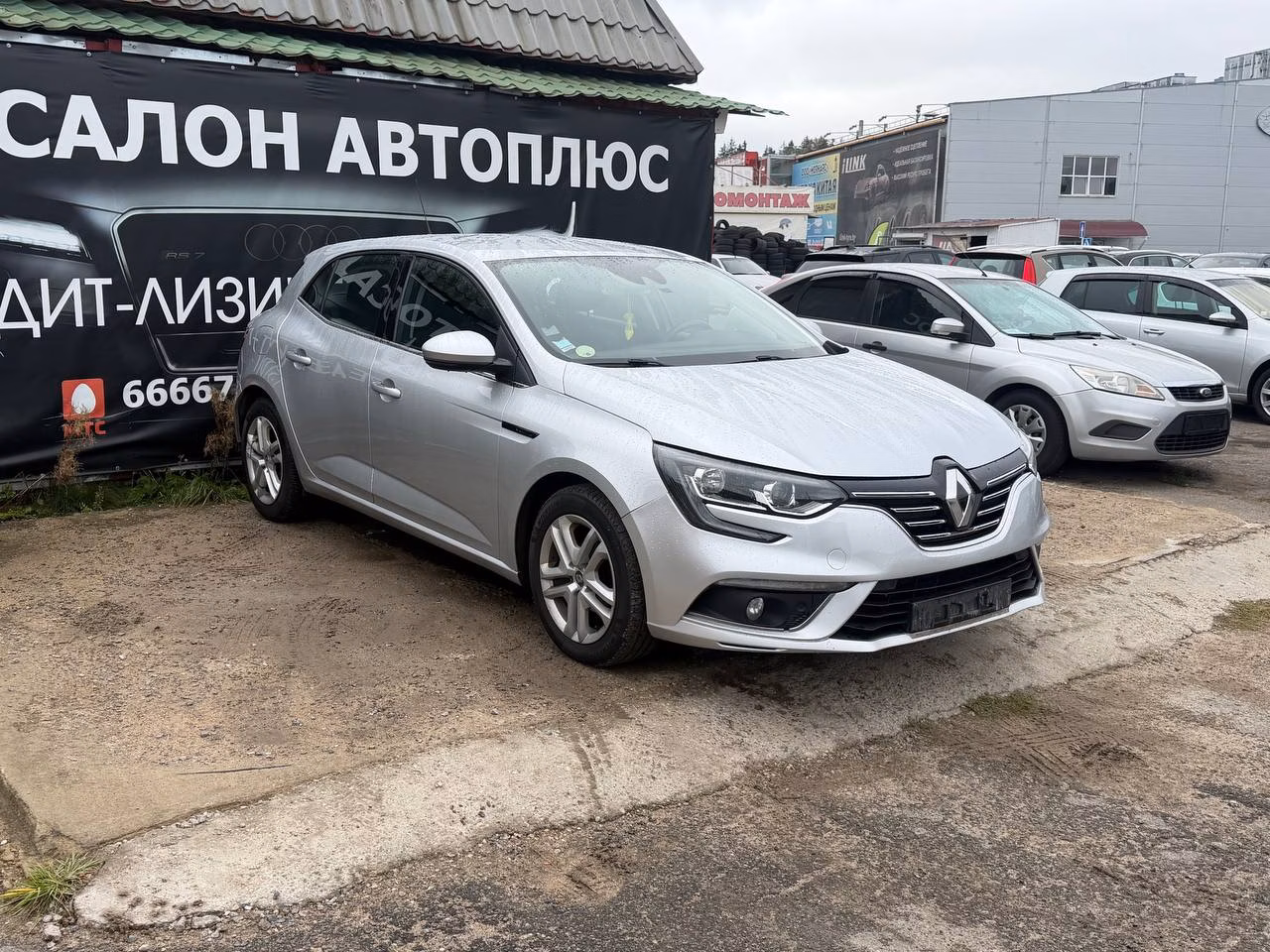 Renault Megane фото 7