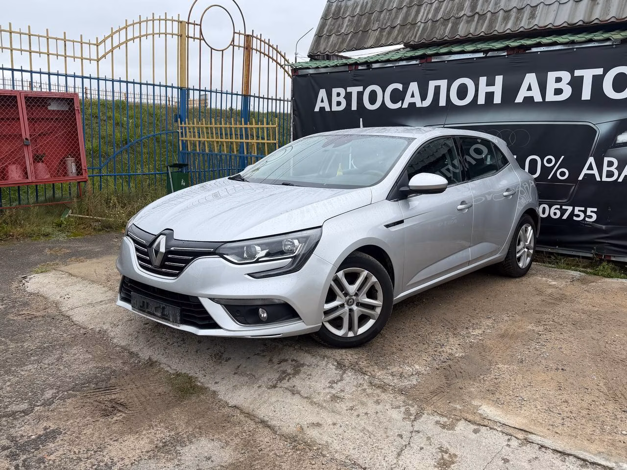 Renault Megane фото 9