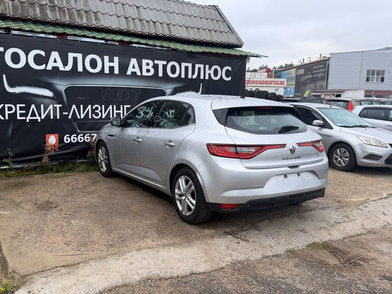 Renault Megane фото 14