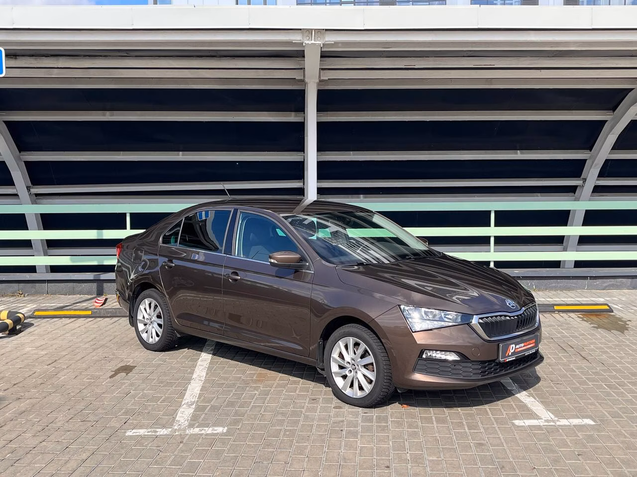 Skoda Rapid фото 3