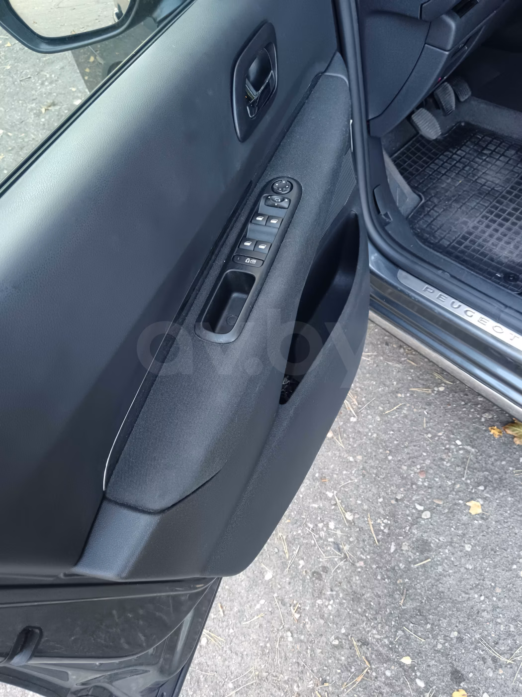 Peugeot 3008 фото 9