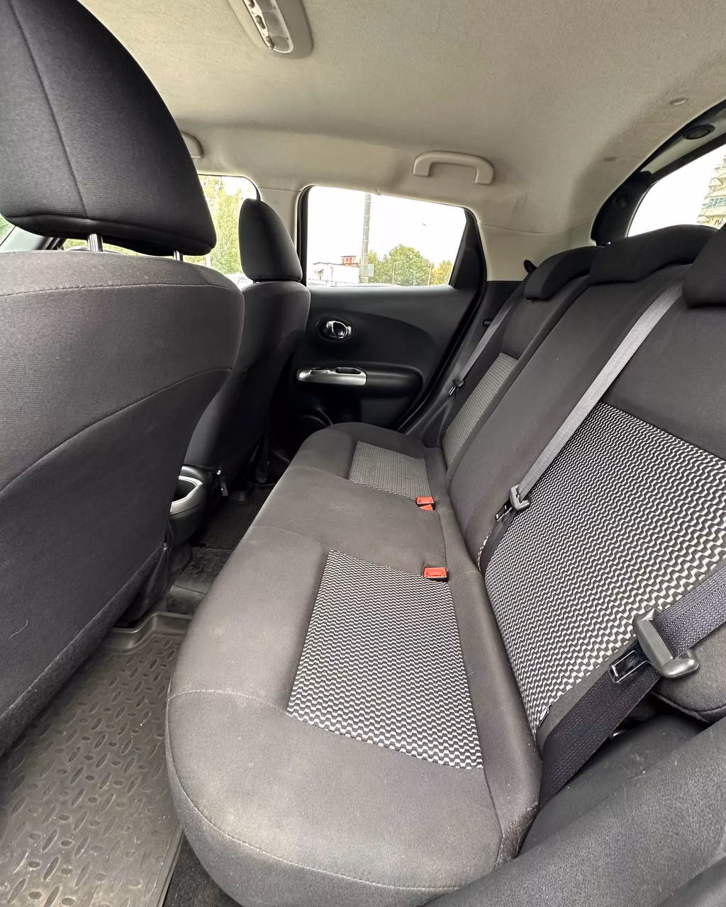 Nissan Juke фото 8