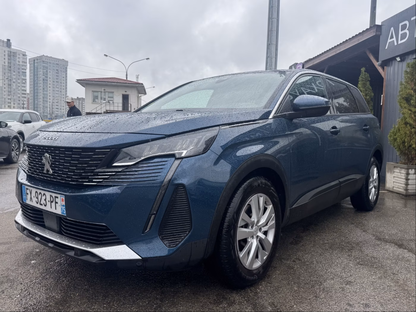 Peugeot 5008 фото 3