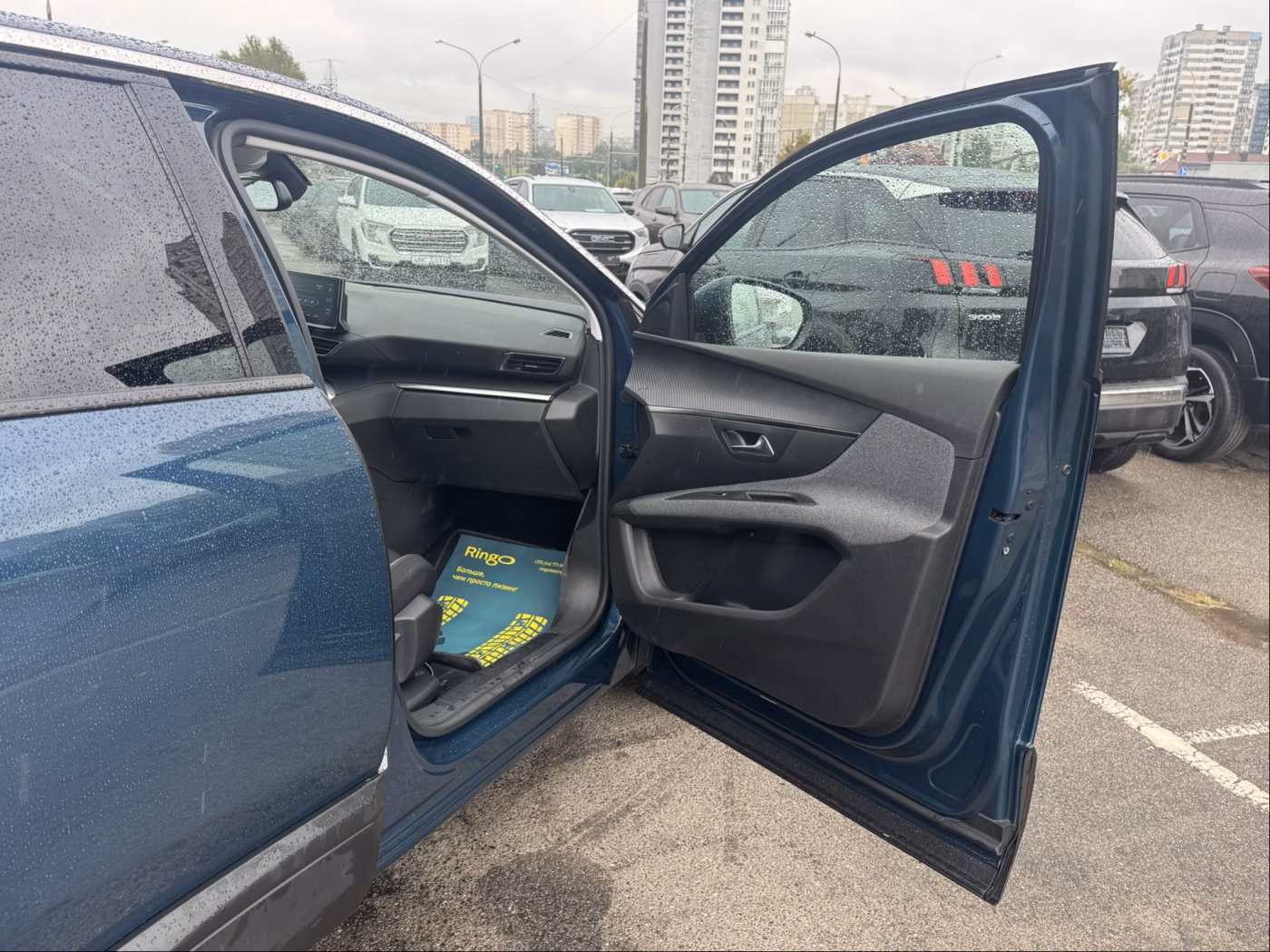 Peugeot 5008 фото 17