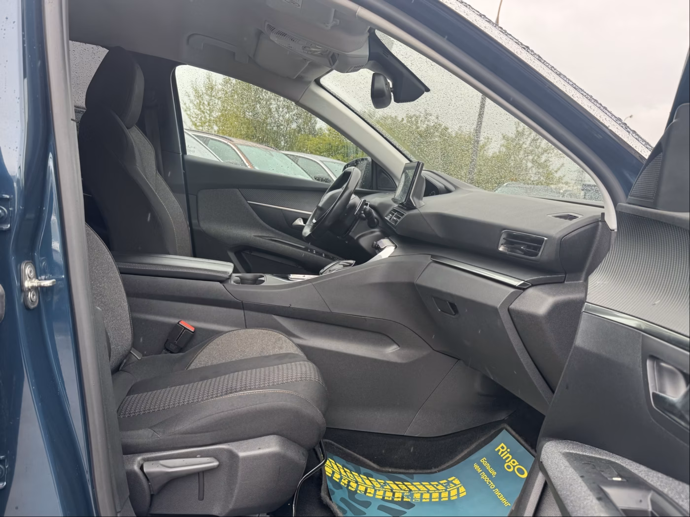 Peugeot 5008 фото 18