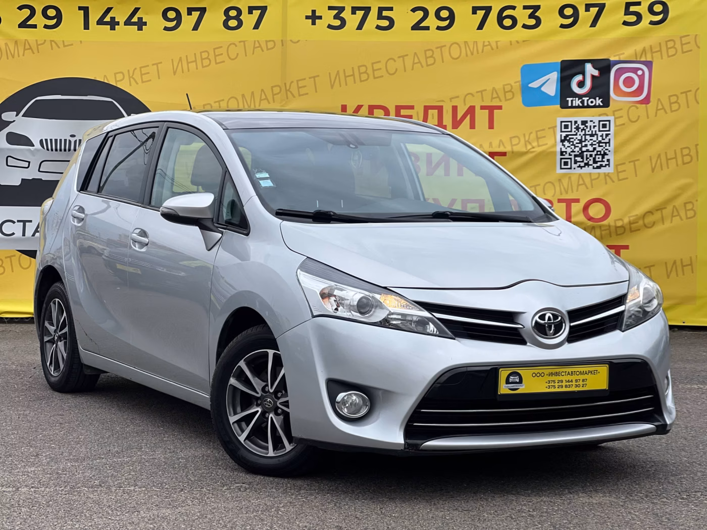 Toyota Verso фото 3