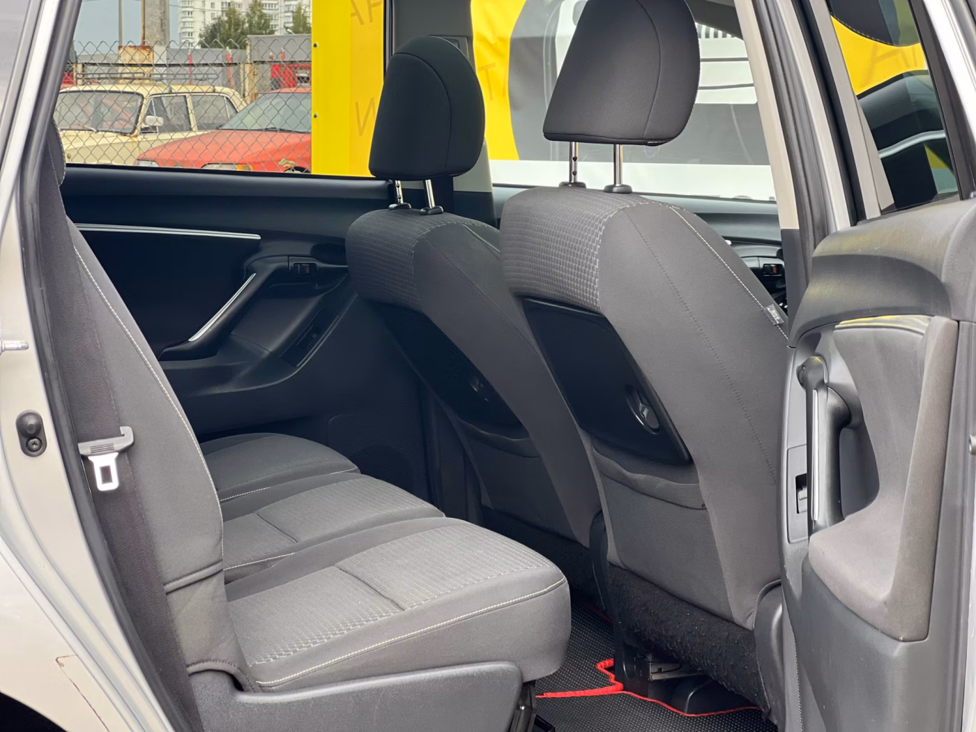 Toyota Verso фото 20