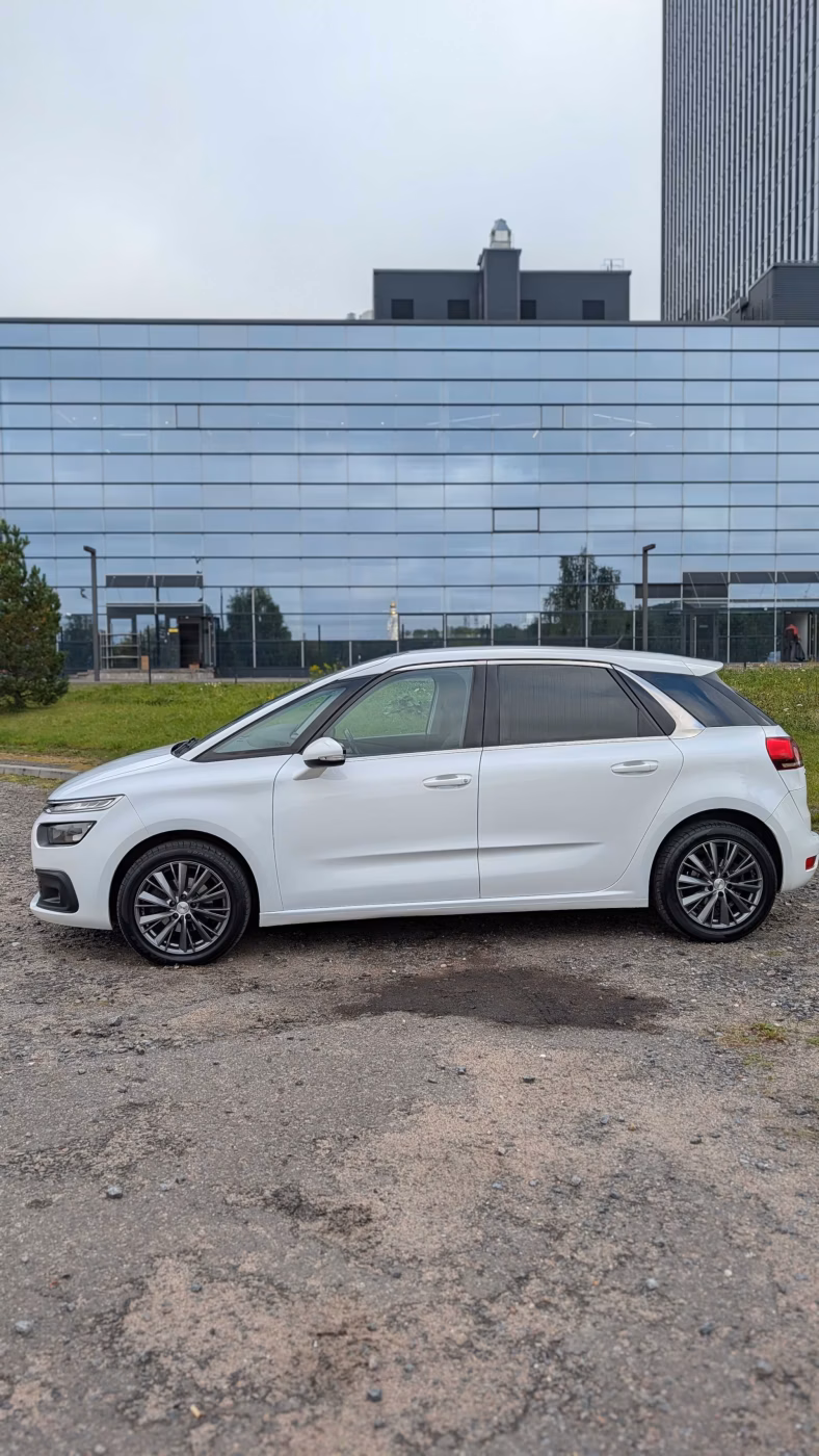 Citroen C4 Picasso фото 2