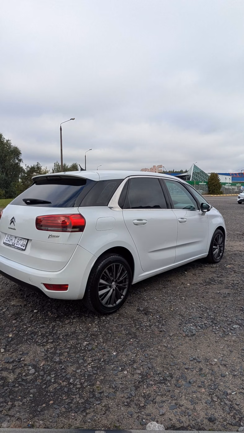 Citroen C4 Picasso фото 4