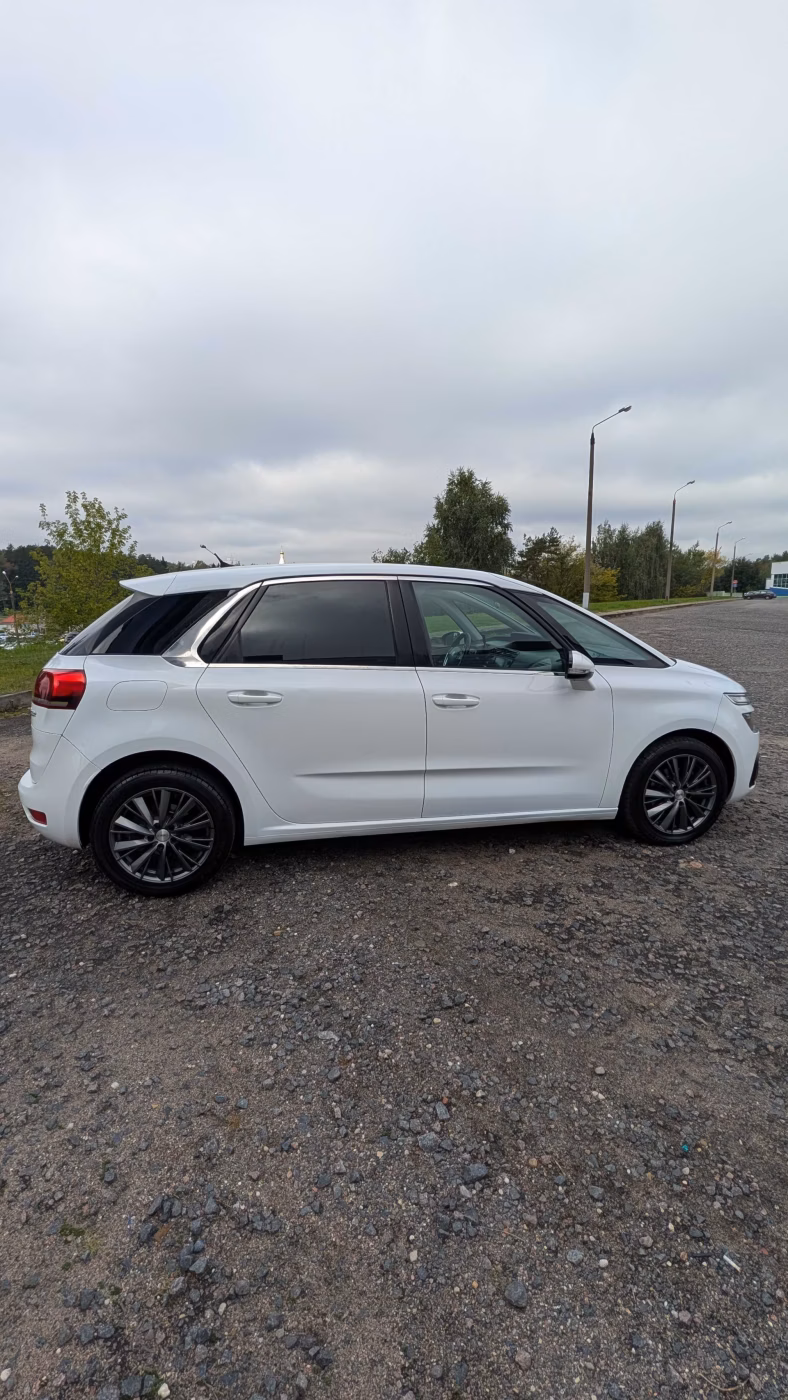 Citroen C4 Picasso фото 5