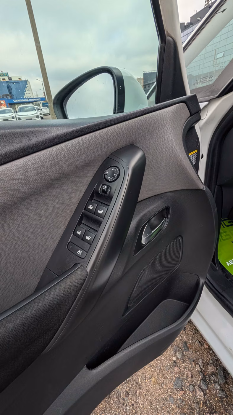 Citroen C4 Picasso фото 8