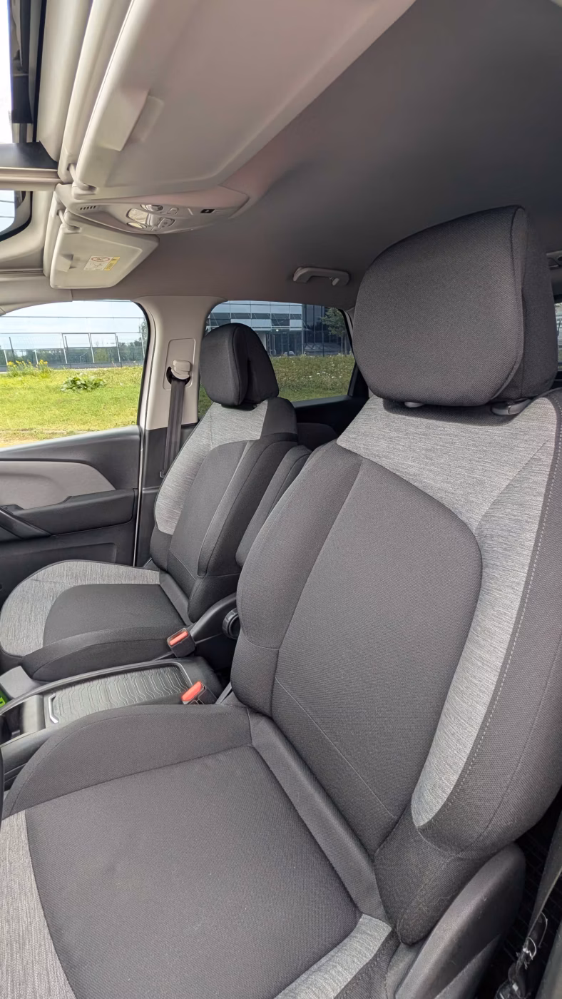 Citroen C4 Picasso фото 12