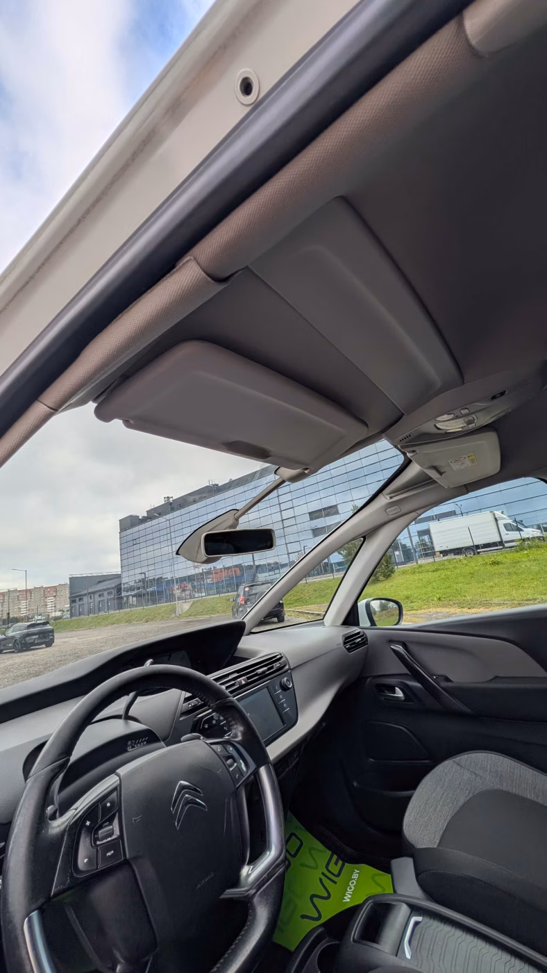 Citroen C4 Picasso фото 14