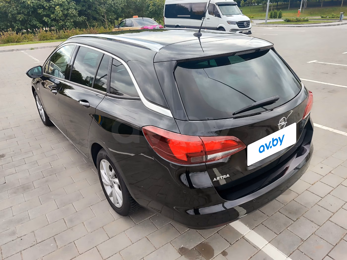 Opel Astra фото 8