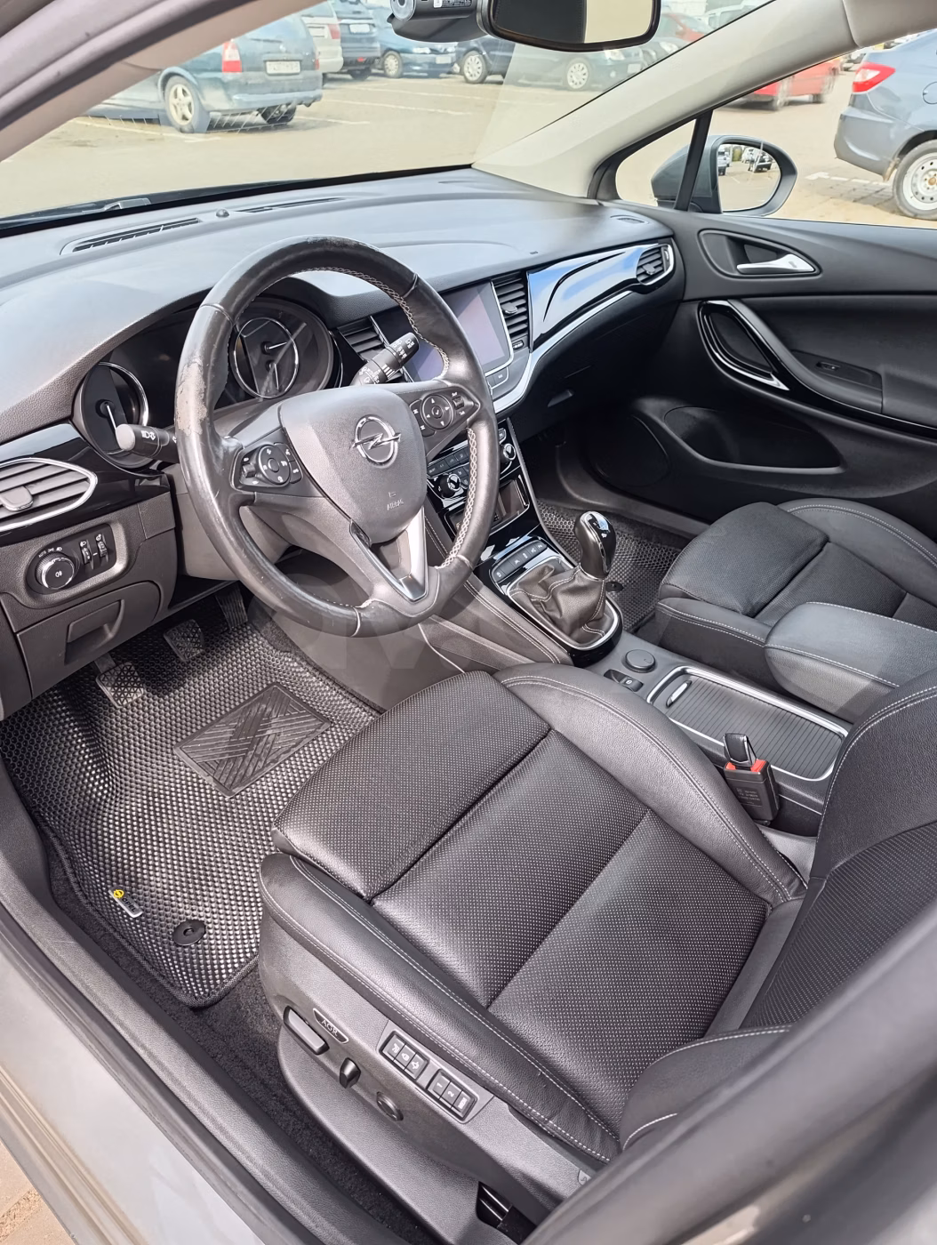 Opel Astra фото 8