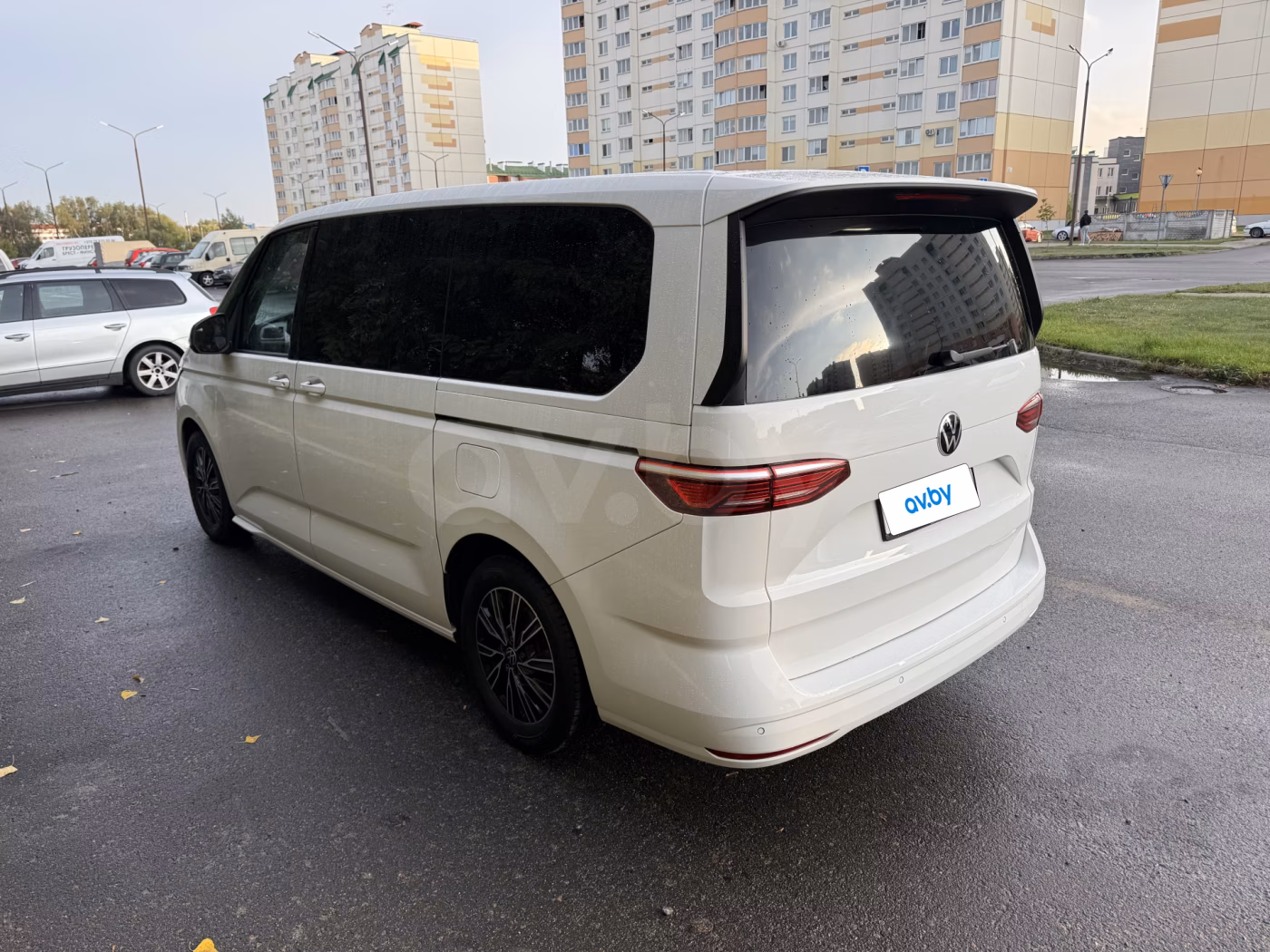 Volkswagen Multivan фото 6