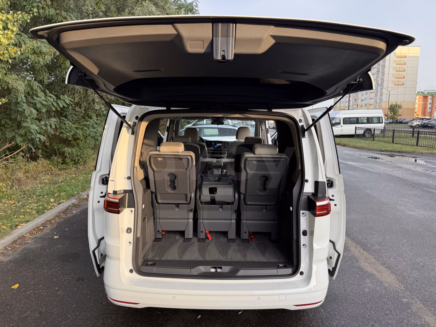 Volkswagen Multivan фото 19