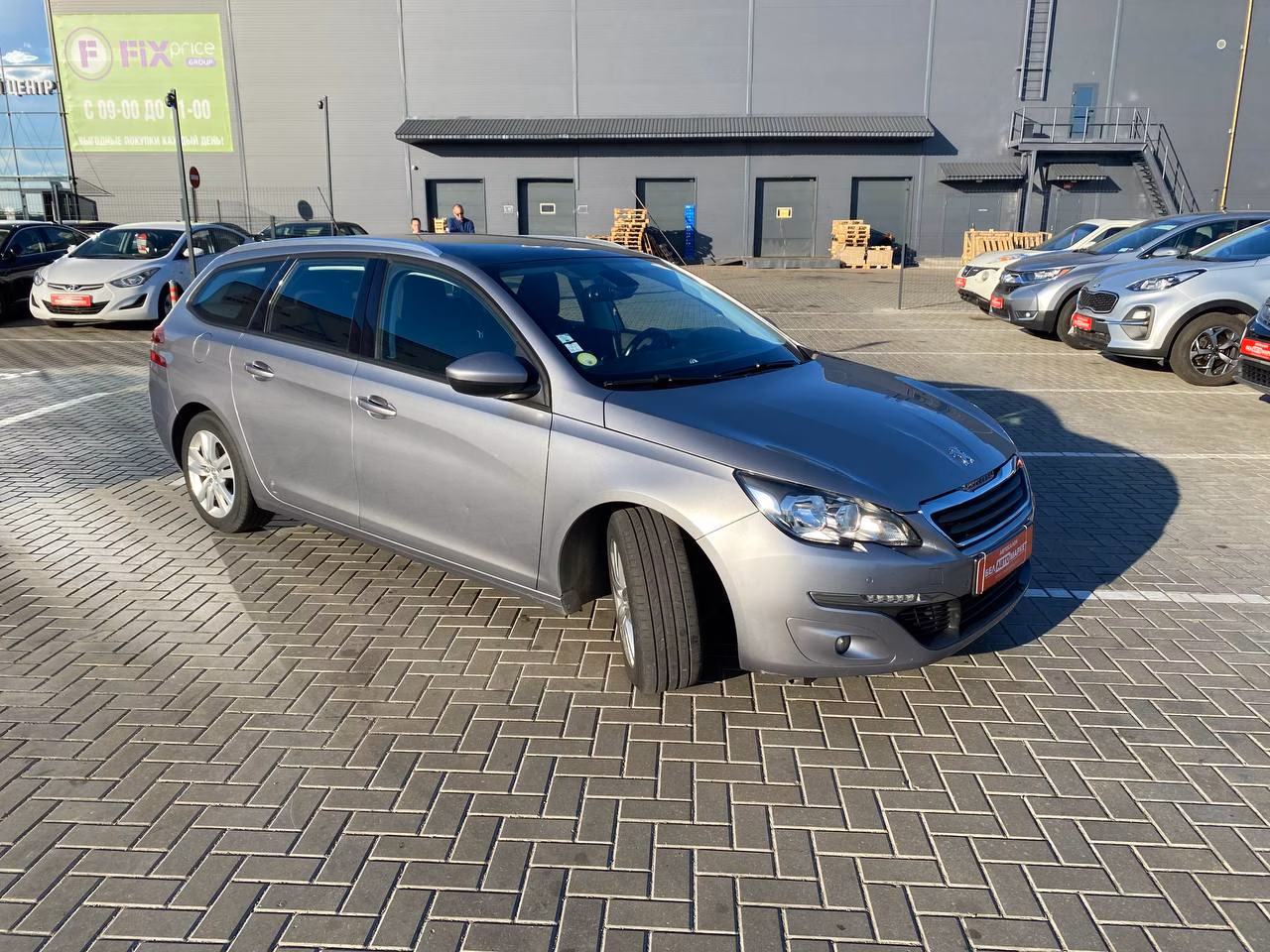 Peugeot 308 фото 5
