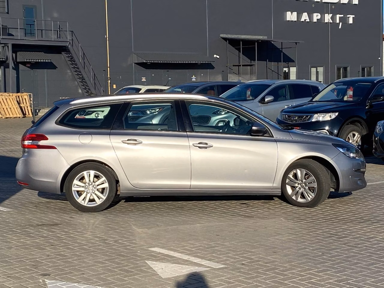 Peugeot 308 фото 6