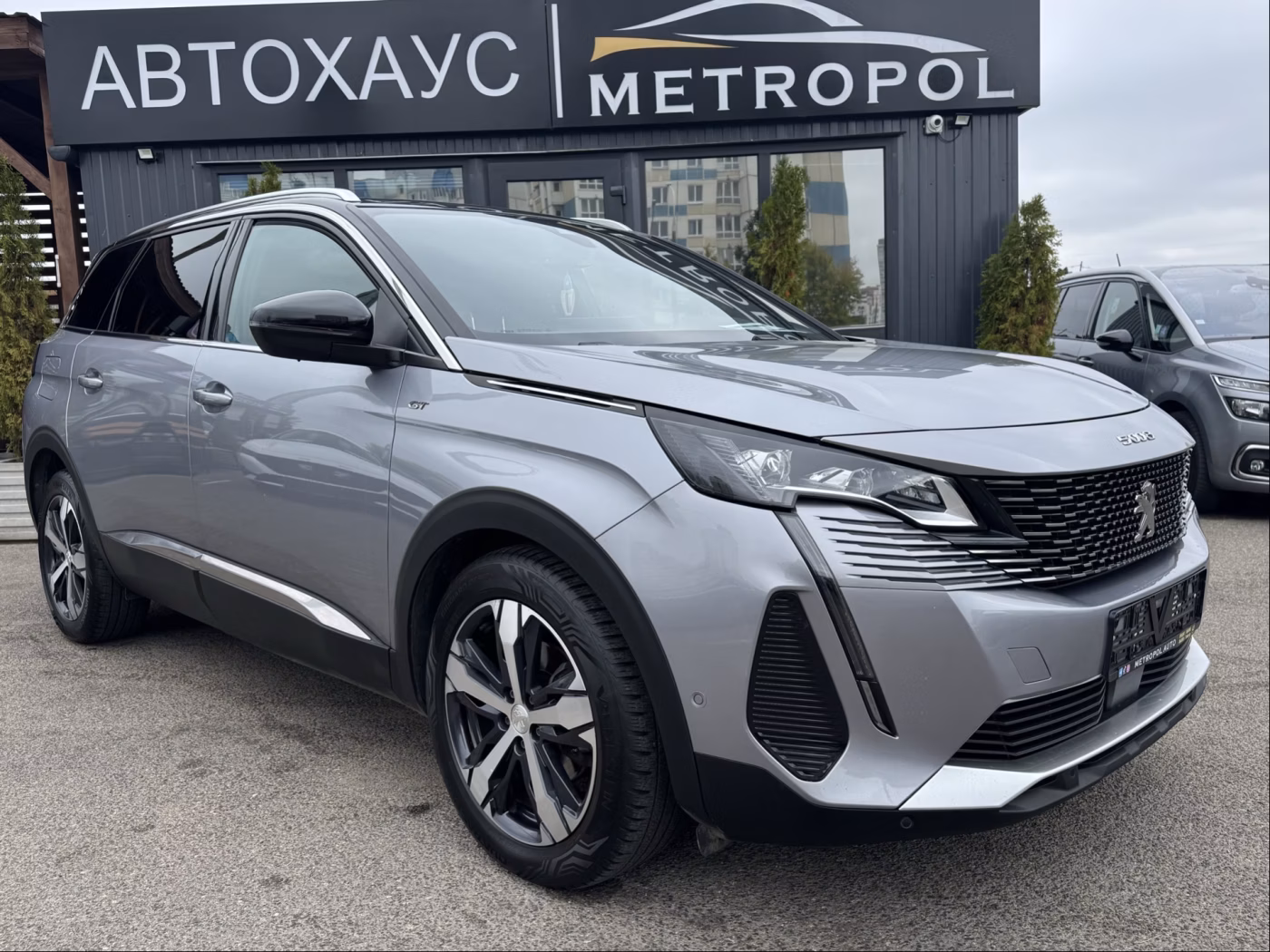 Peugeot 5008 фото 3
