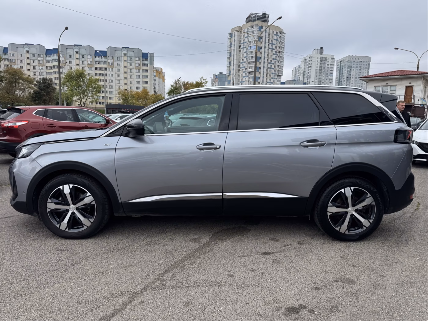Peugeot 5008 фото 5