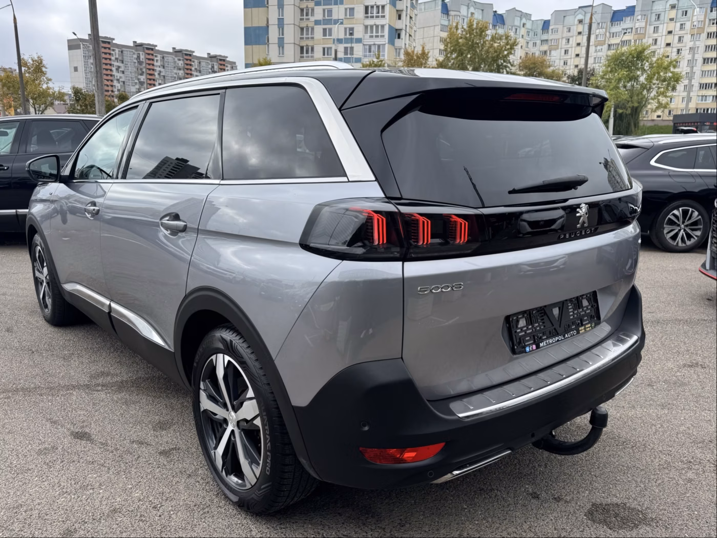 Peugeot 5008 фото 6