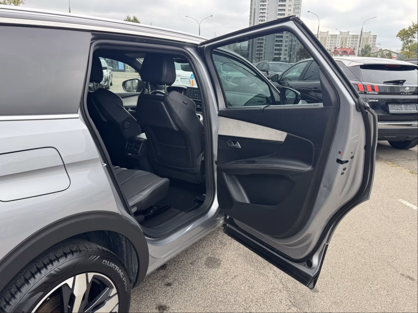 Peugeot 5008 фото 16