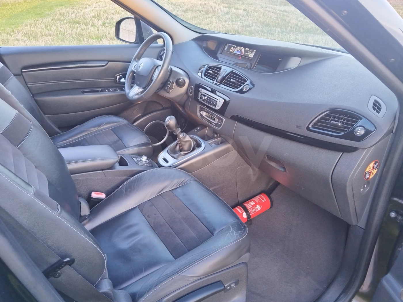 Renault Grand Scenic фото 10