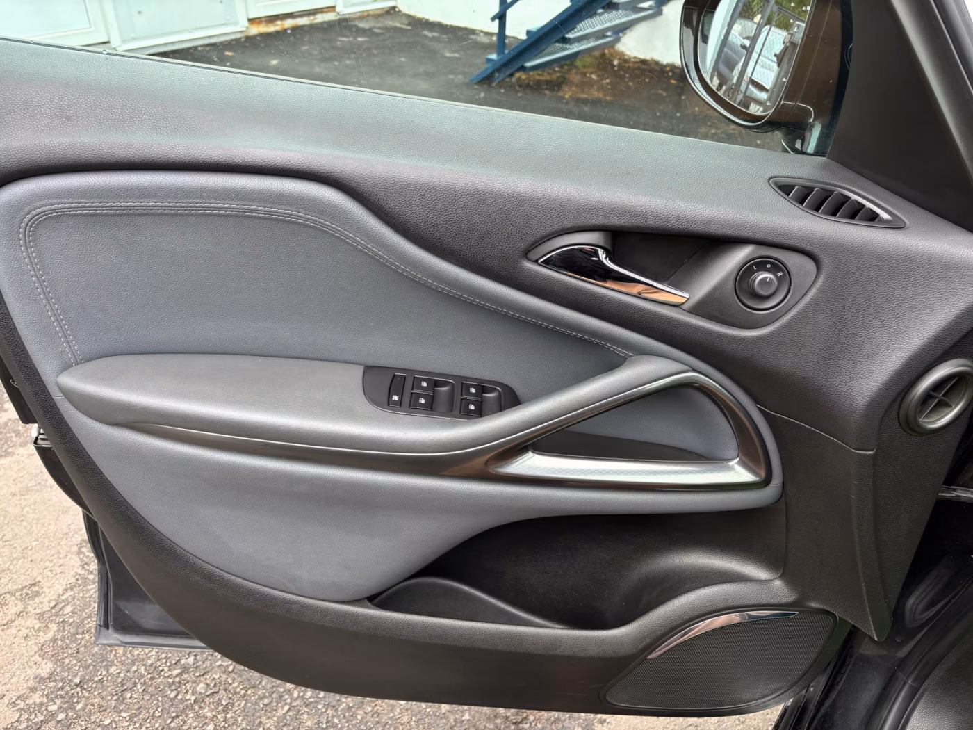 Opel Zafira фото 15