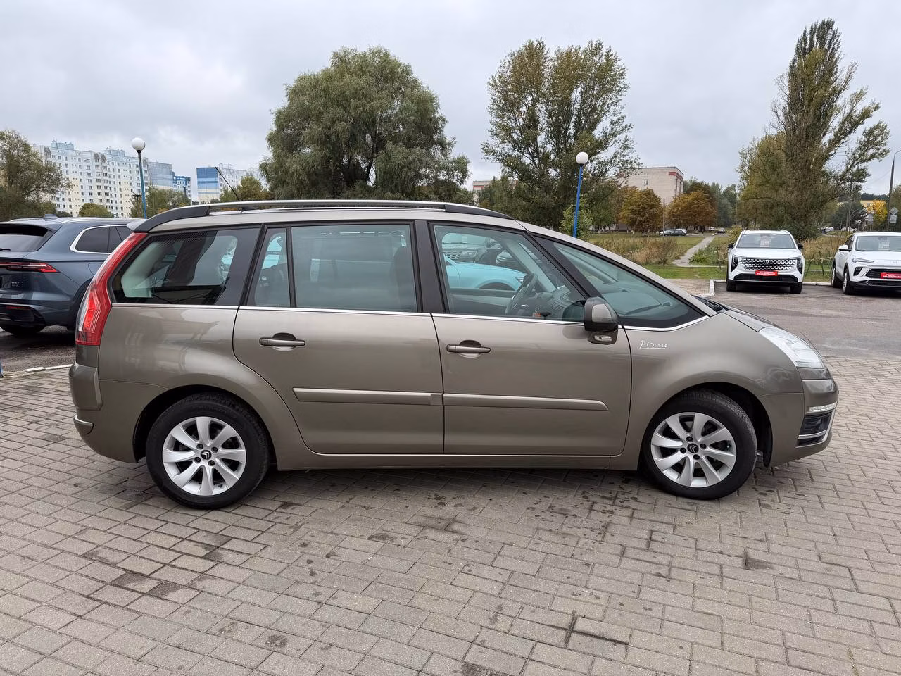 Citroen C4 Grand Picasso фото 4
