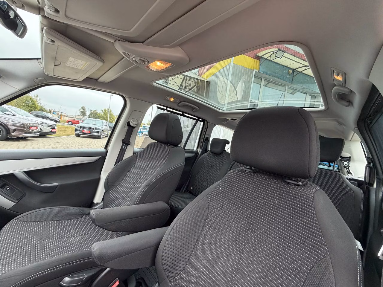 Citroen C4 Grand Picasso фото 20