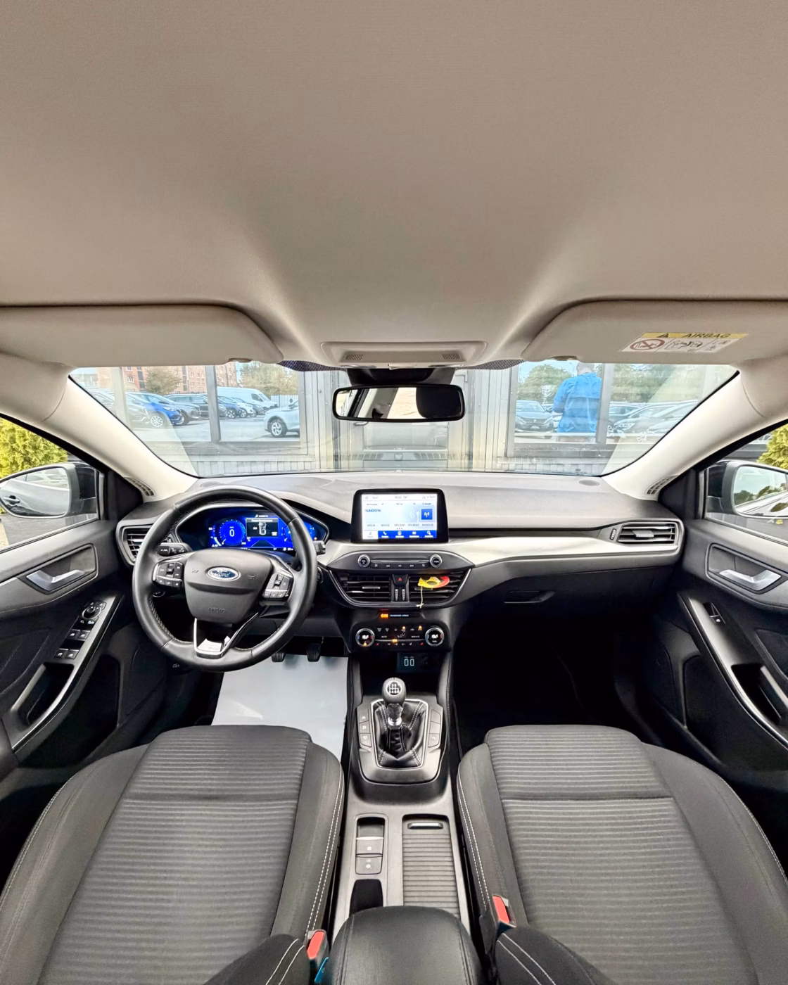 Ford Focus фото 9