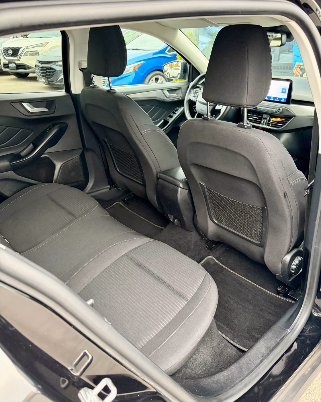 Ford Focus фото 12