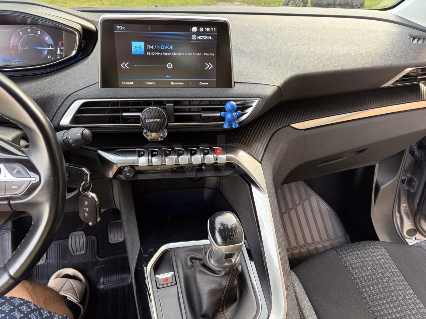 Peugeot 5008 фото 19