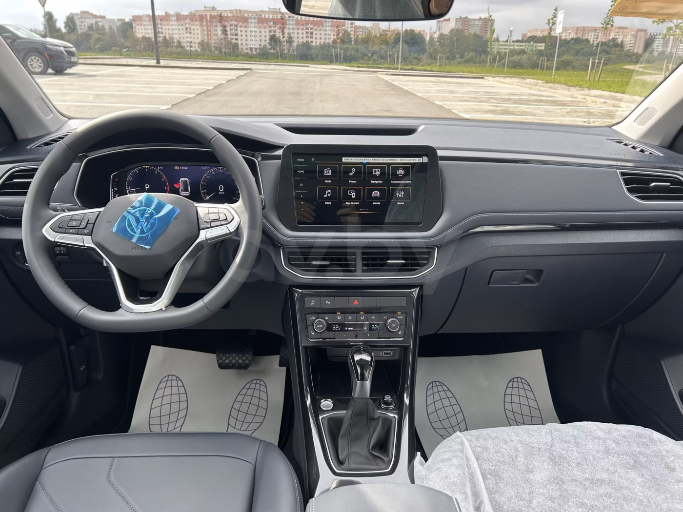 Volkswagen Tharu XR фото 9