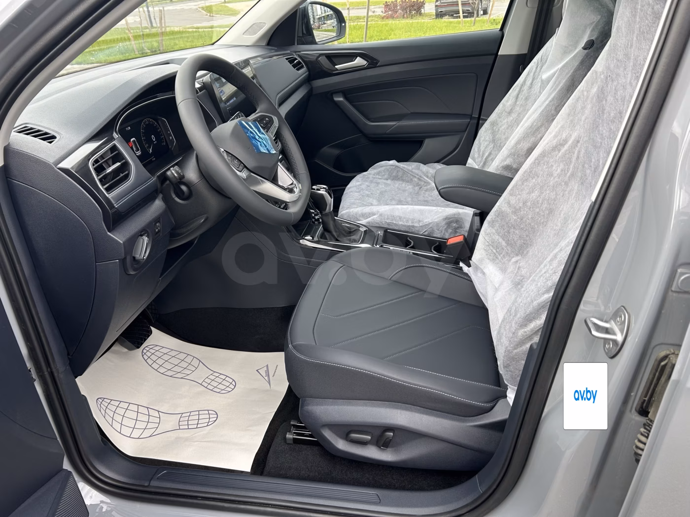 Volkswagen Tharu XR фото 11