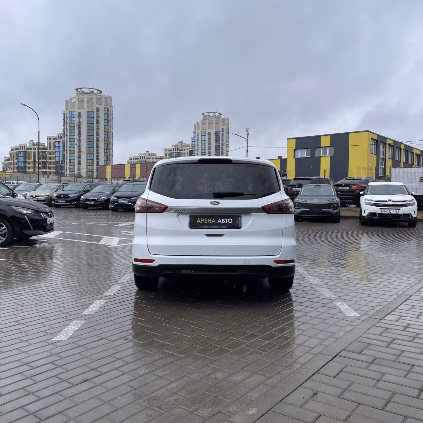 Ford S-MAX фото 5