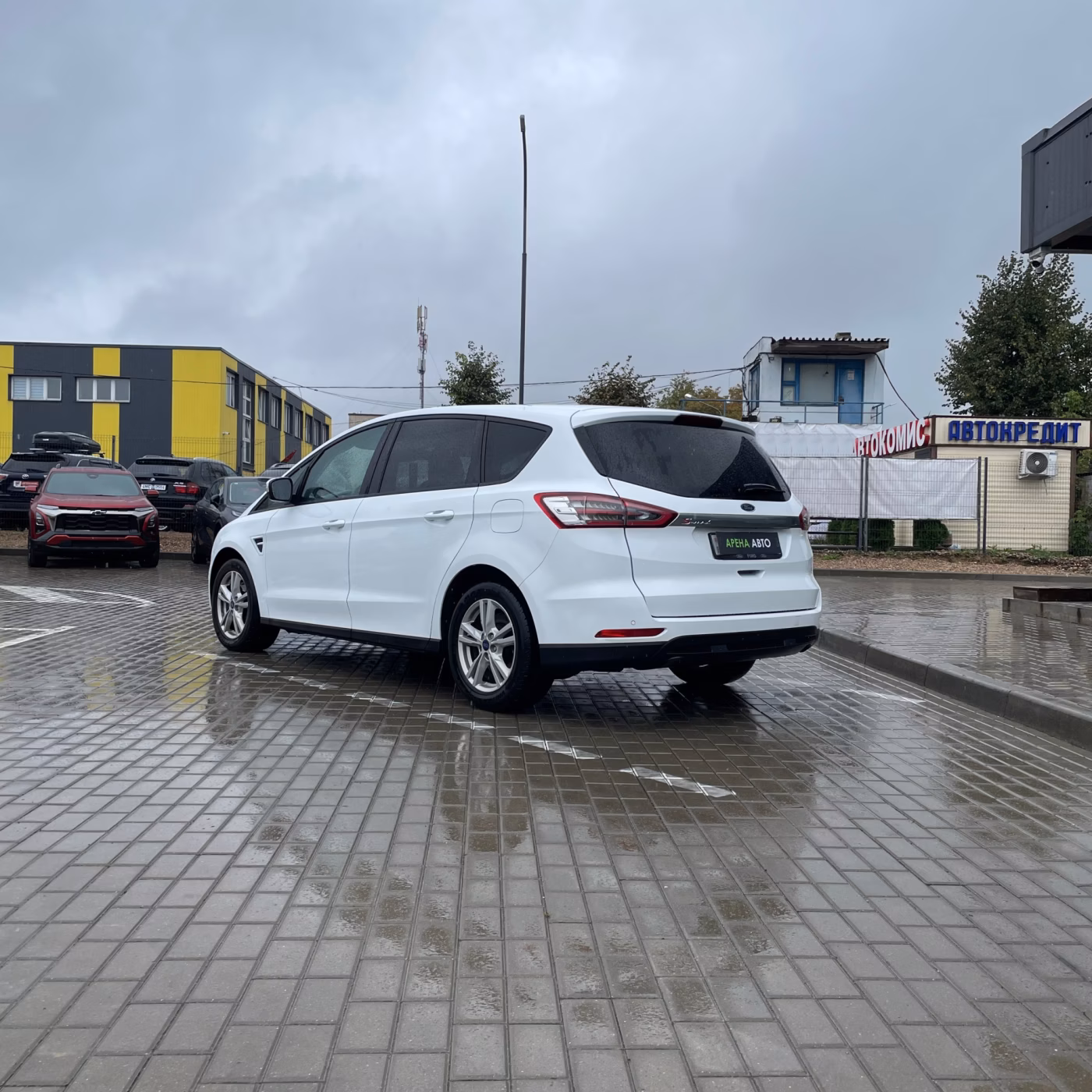 Ford S-MAX фото 6