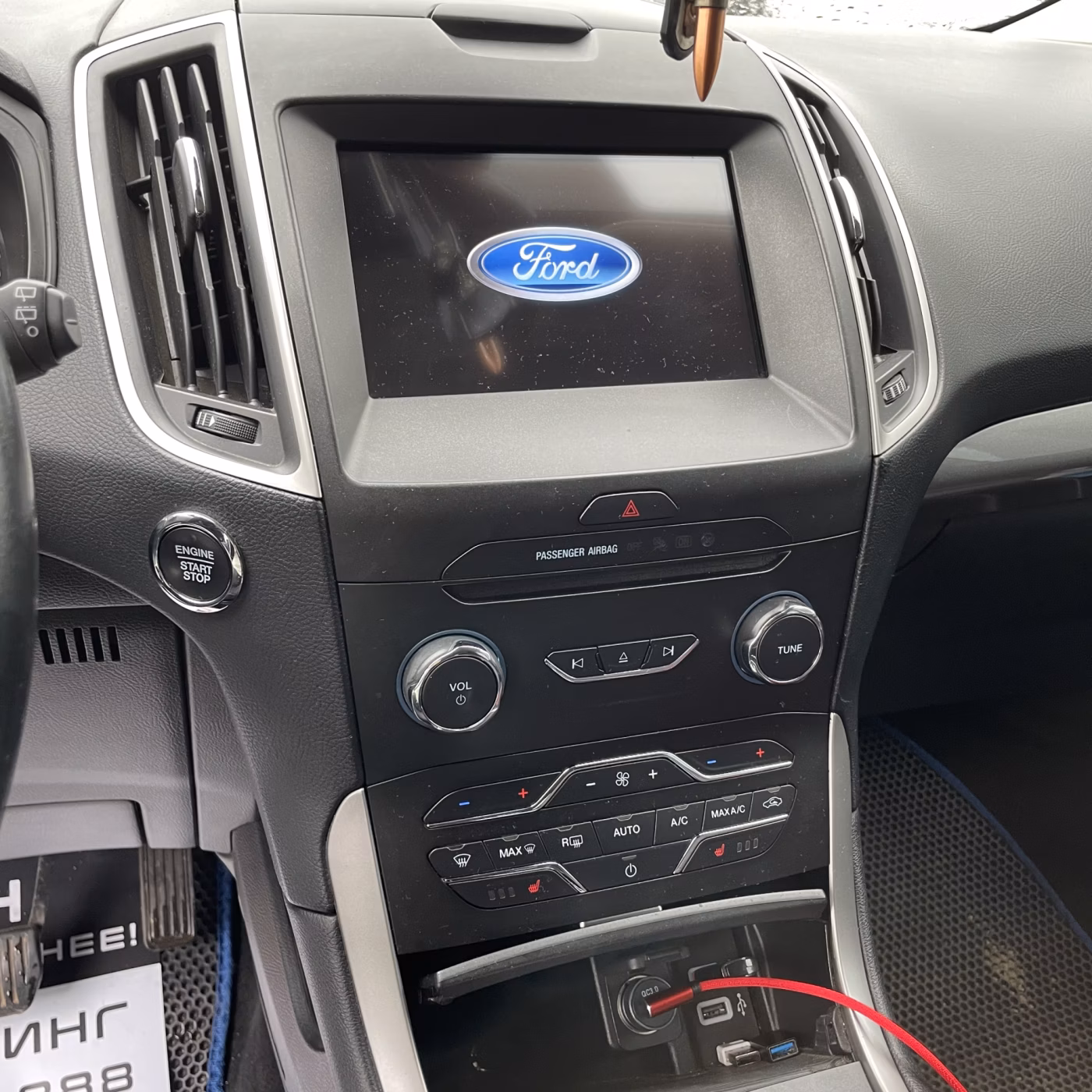 Ford S-MAX фото 15