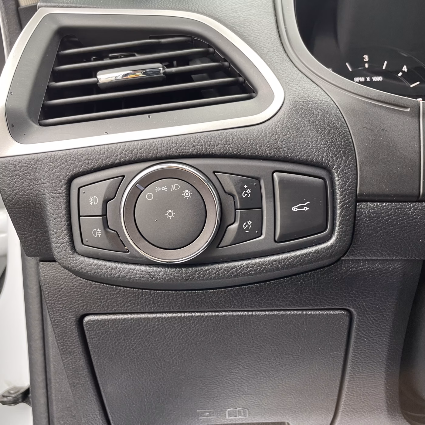 Ford S-MAX фото 16