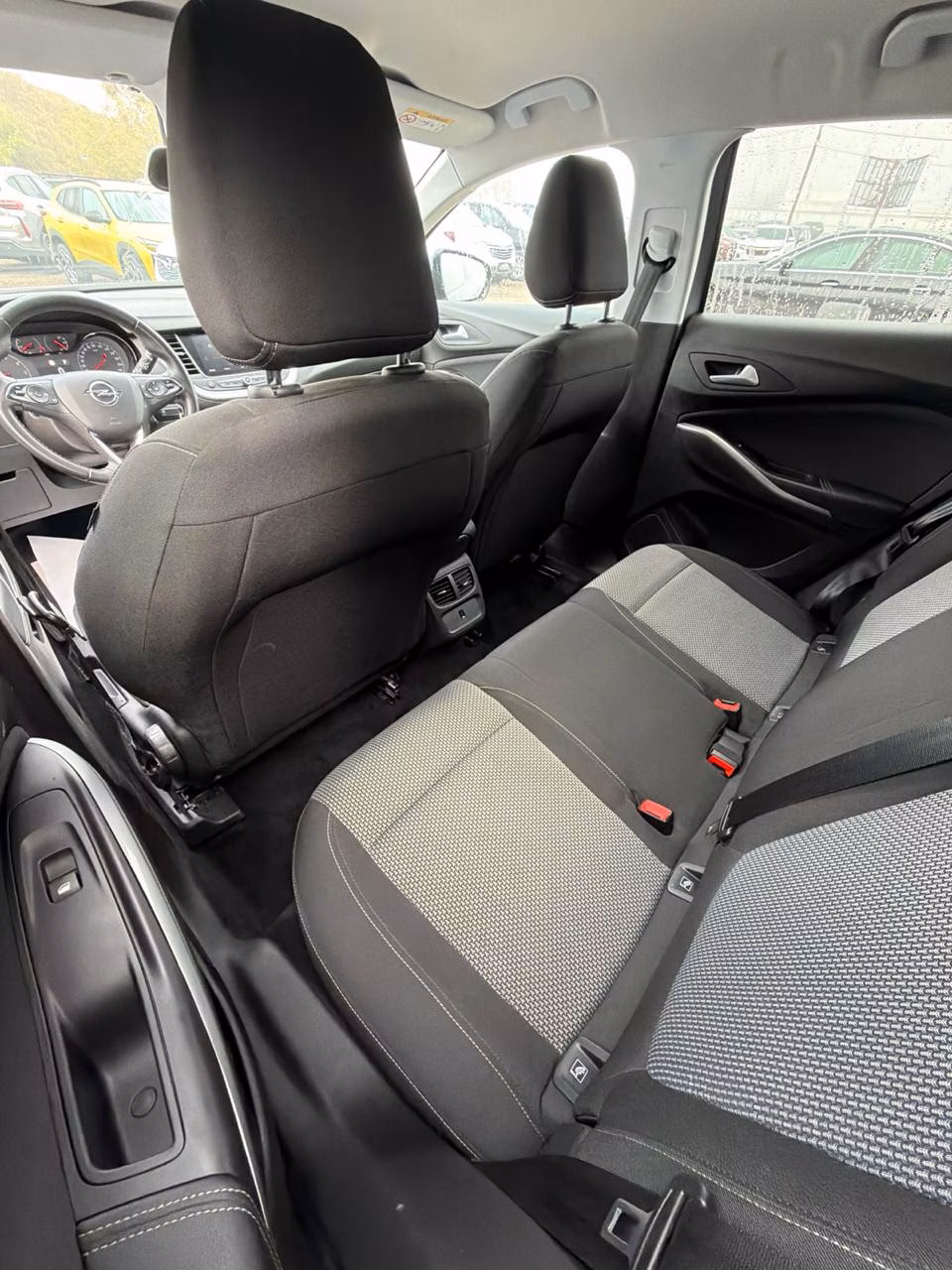 Opel Grandland X фото 9