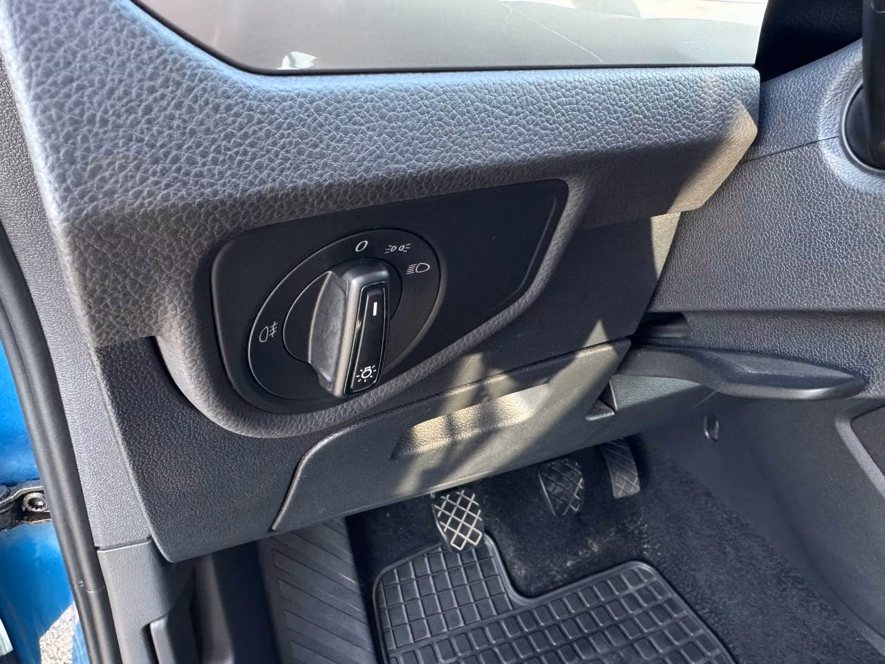 Volkswagen Touran фото 11