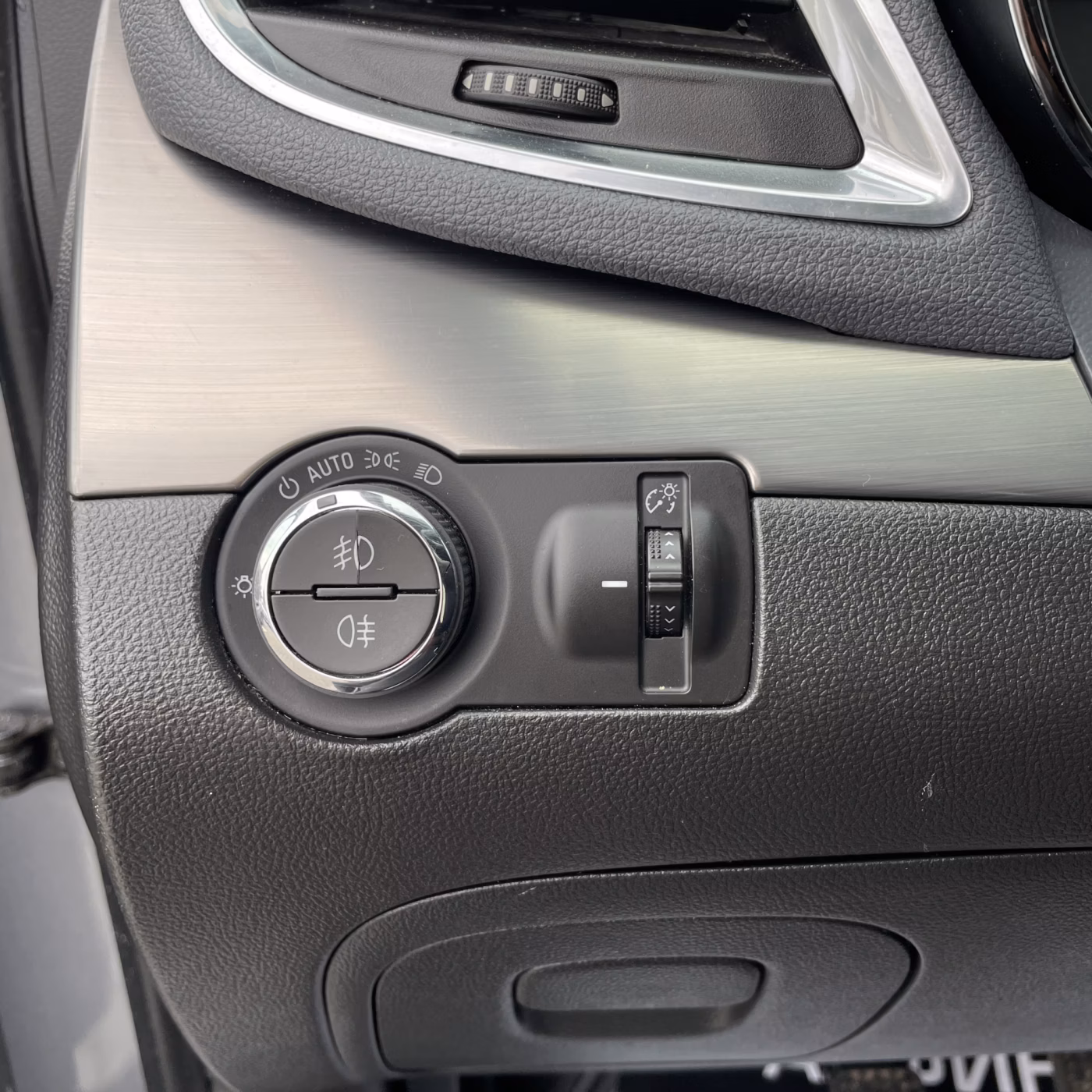 Opel Mokka фото 14