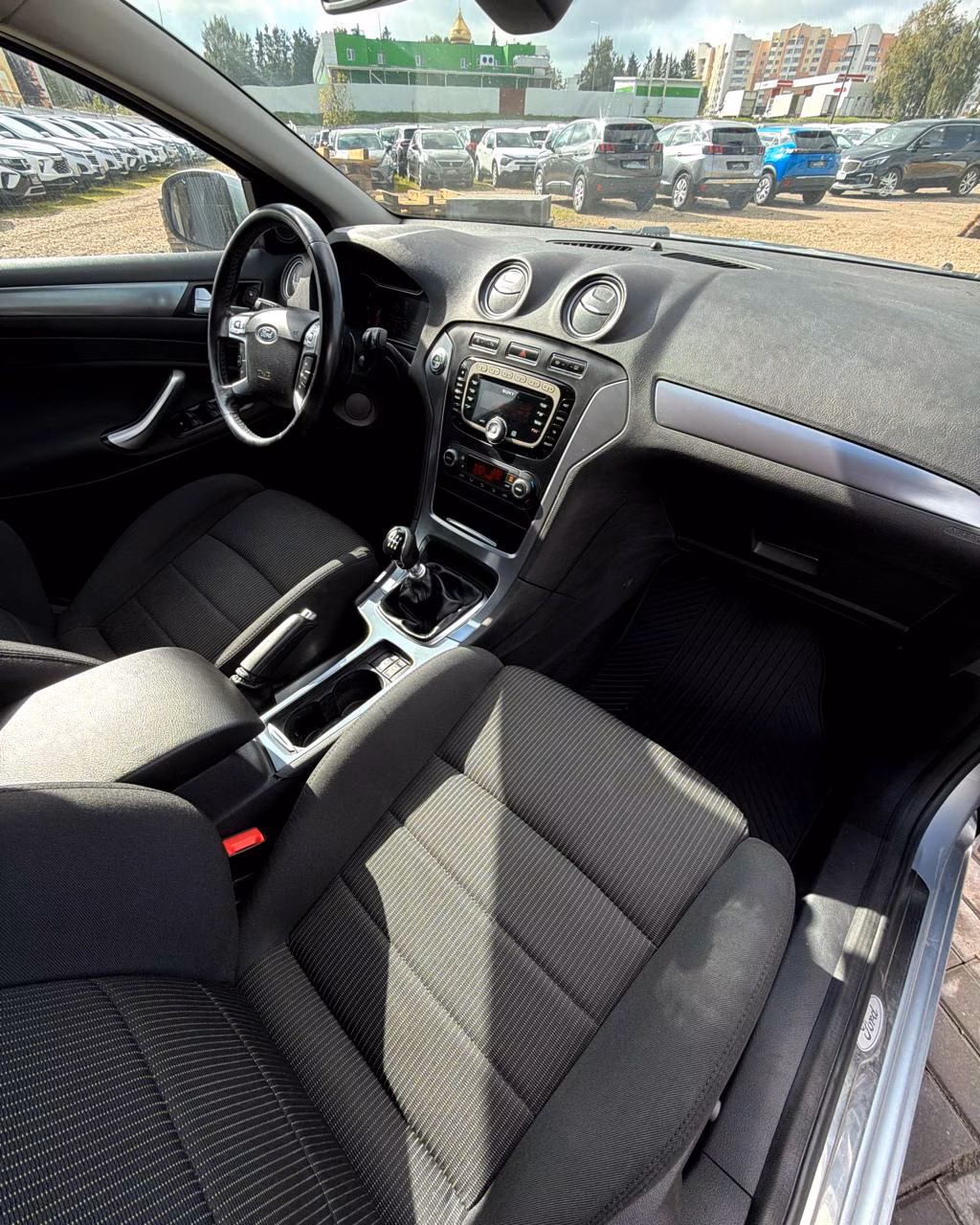 Ford Mondeo фото 10