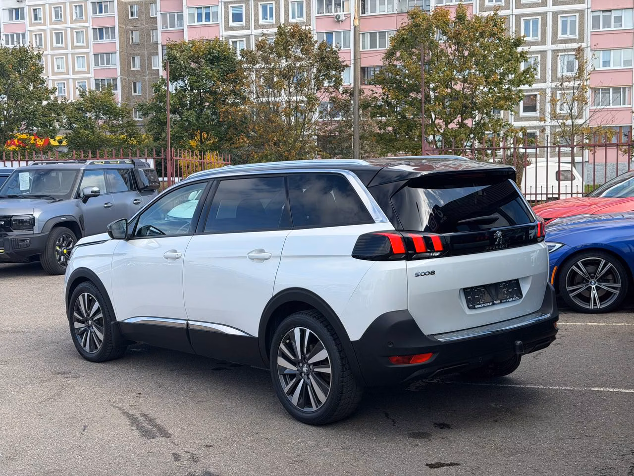 Peugeot 5008 фото 9